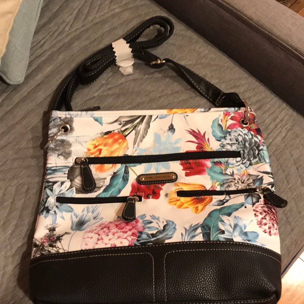 Hand bag